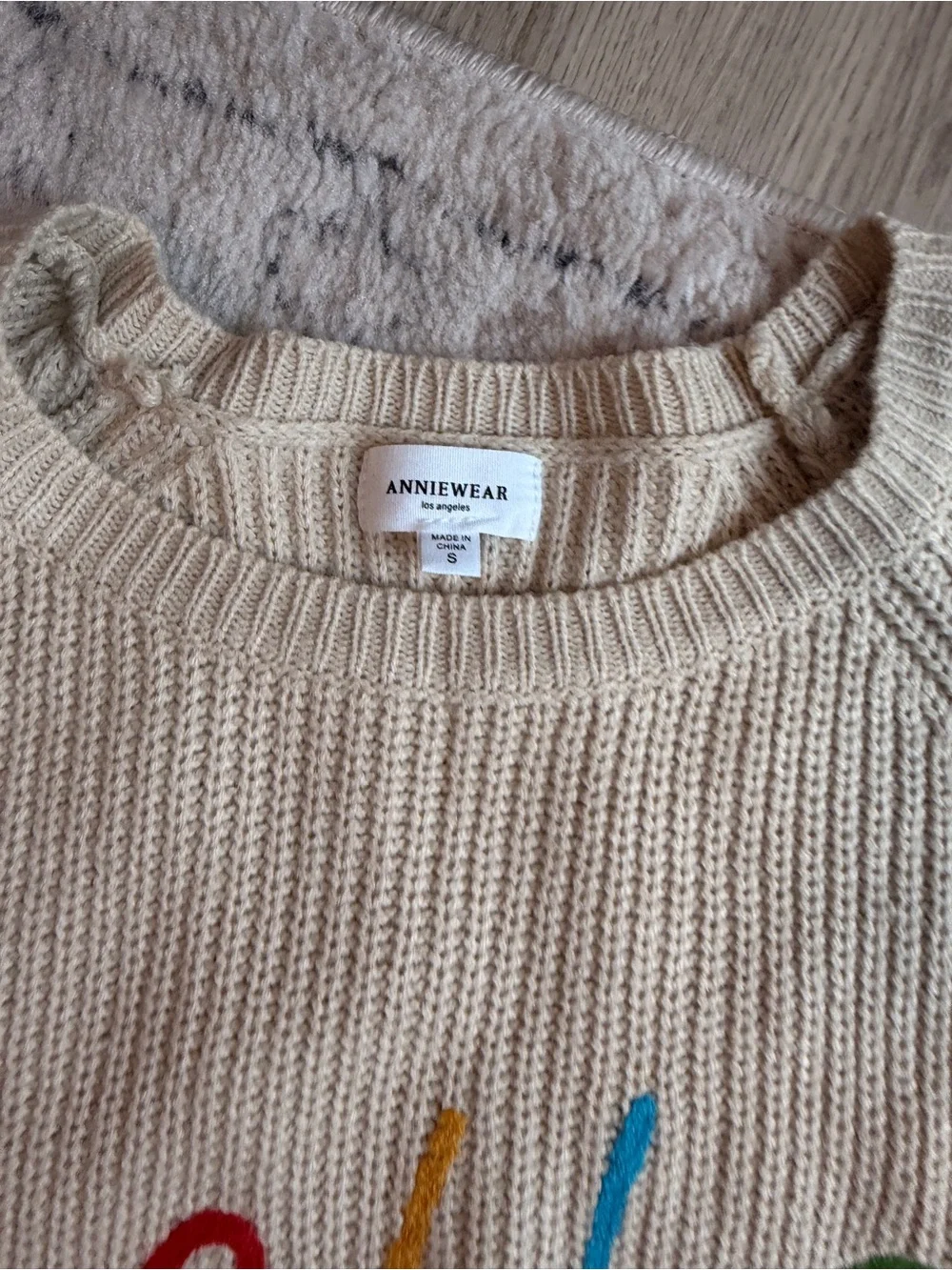 Cream Embroidered 'Hello' Crewneck Sweater - Women